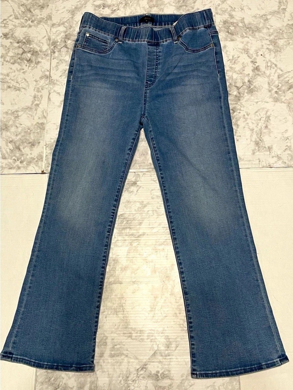 Quince Nina Stretch Pull-On Kick Flare Jeans Laguna Blue Medium Wash Size L